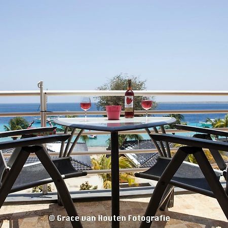 Bonaire Seaside Apartments エクステリア 写真