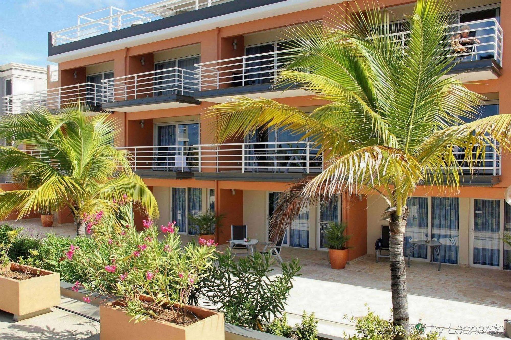 Bonaire Seaside Apartments エクステリア 写真