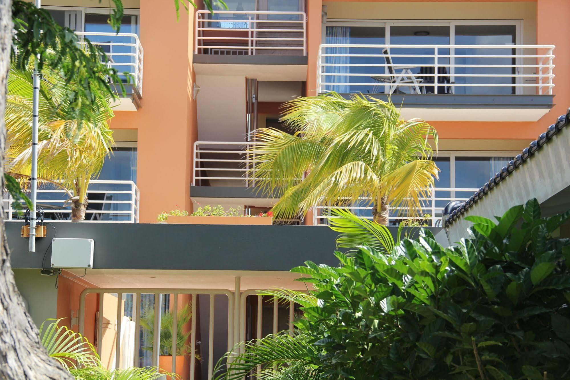 Bonaire Seaside Apartments エクステリア 写真